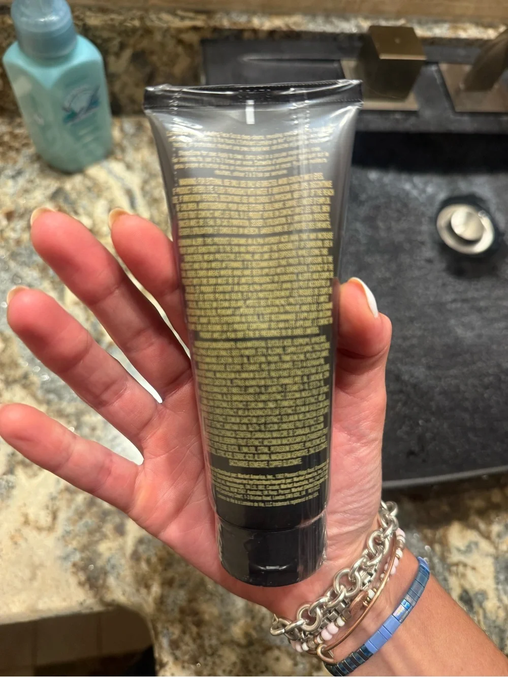 Lumière De Vie Exfoliating Face Scrub - Charcoal Gray Tube
